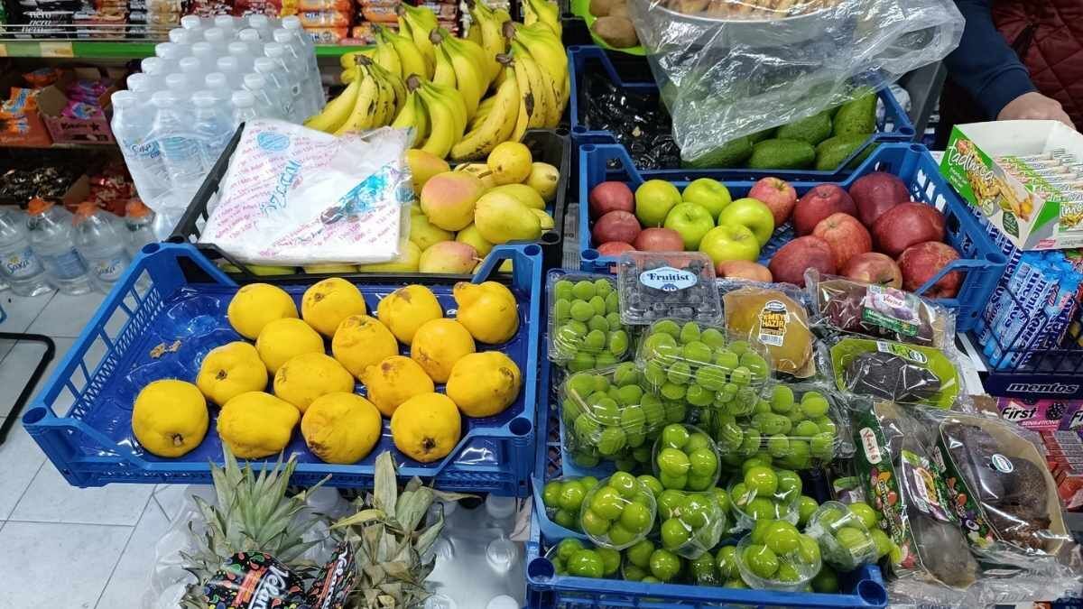 Kayseri’de Erik Tezgahlarda Yerini Aldı Ama Vatandaş Erik Alamadı! (5)