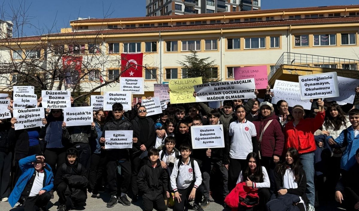 Kayseri’de Okul Kapatma Kararına Velilerden Tepki (1)
