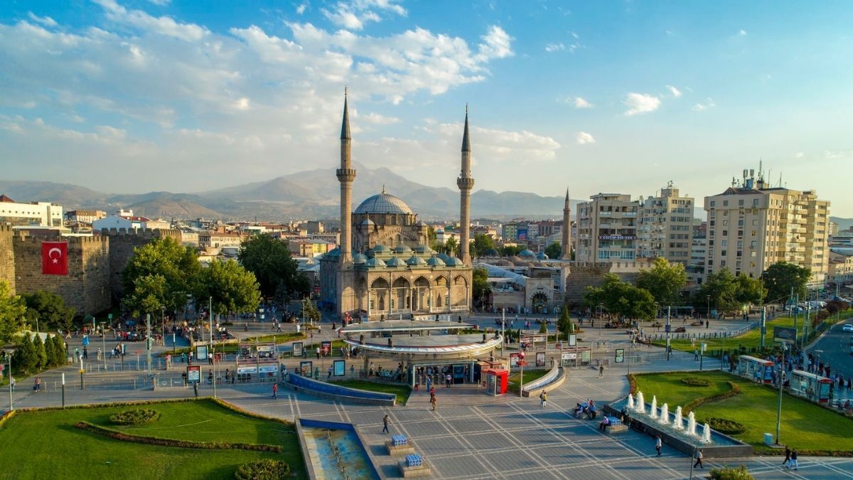 Kayserinin Adı Aslından Nerden Geliyor (6)