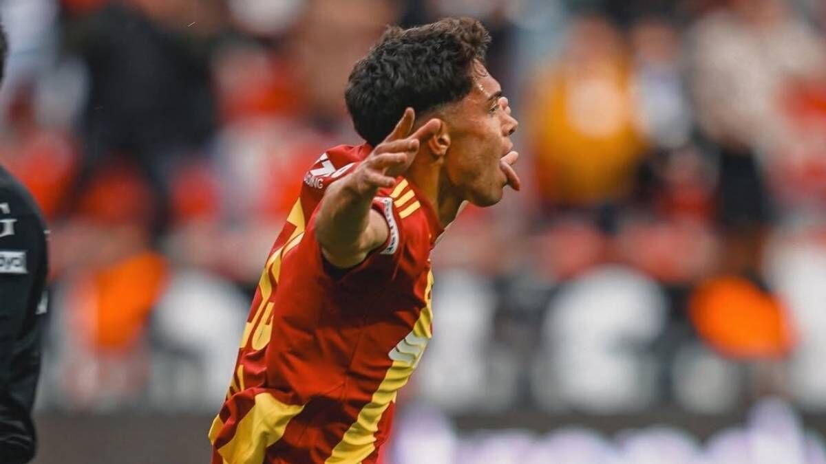 Kayserispor Talha Sarıarslan Takımlar Peşinde Transfer (3)