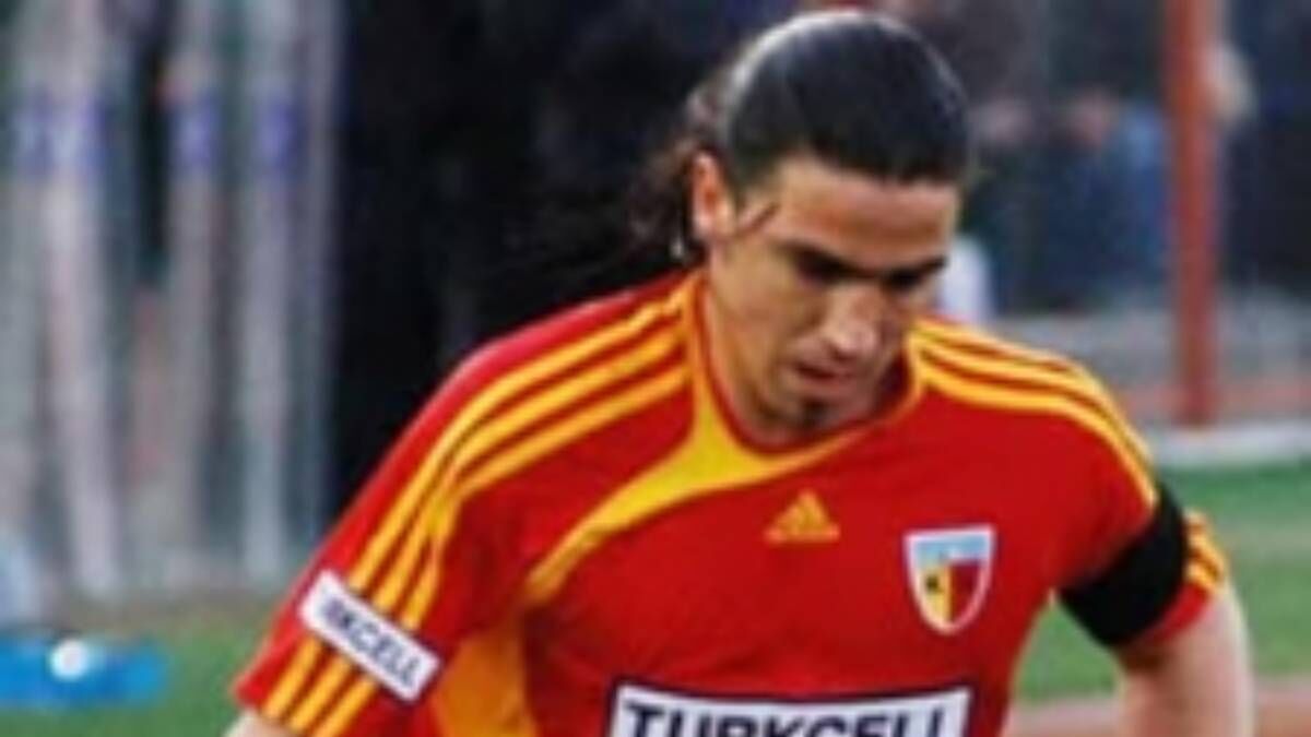 Kayserisporun En Efsane Futbolcusu Kim (3)