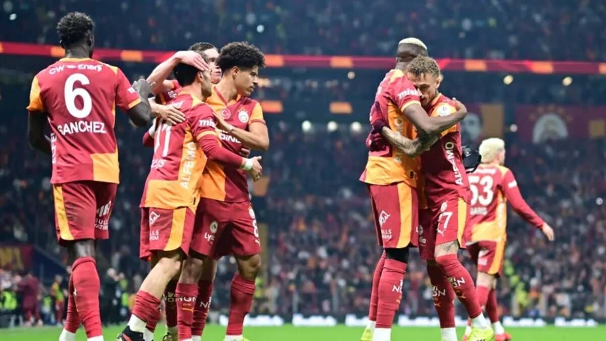 Okan Buruk Kadro Seçimi Liverpool Galatasaray (2)