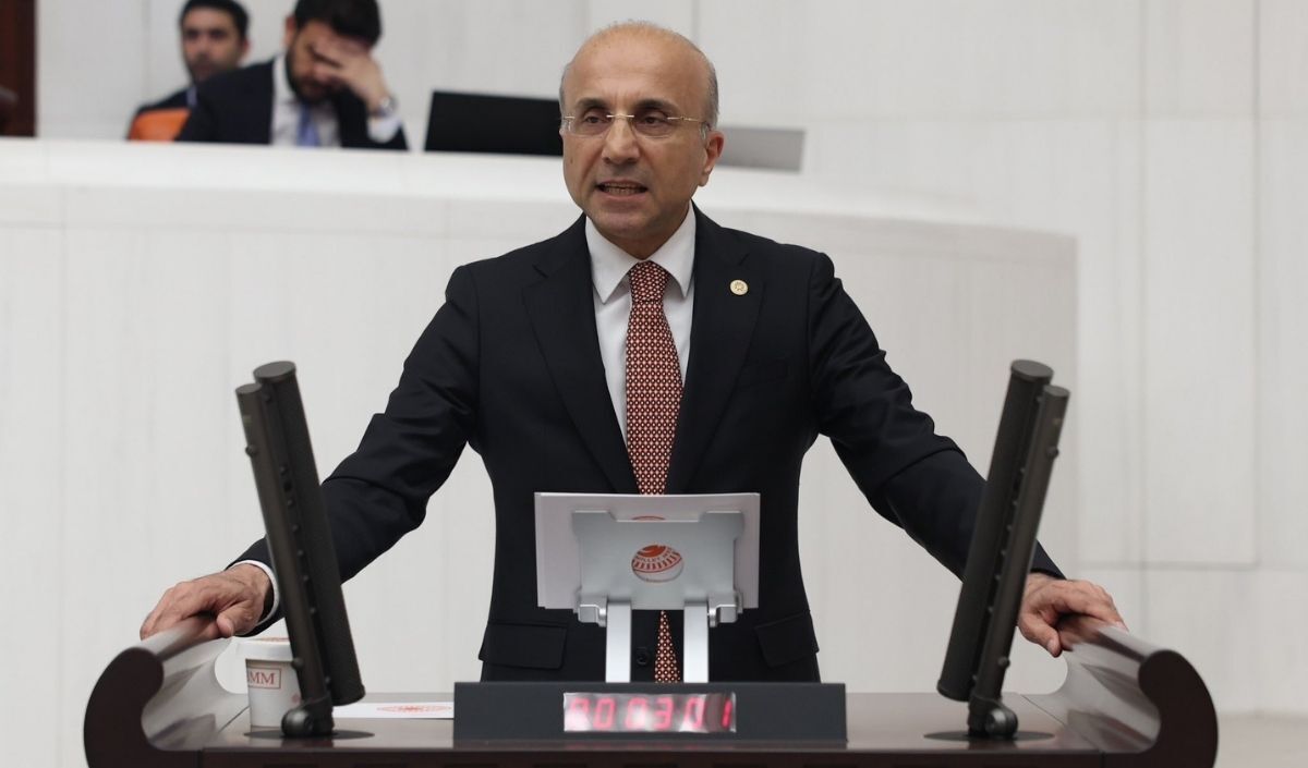 Aşkın Genç (1)-1