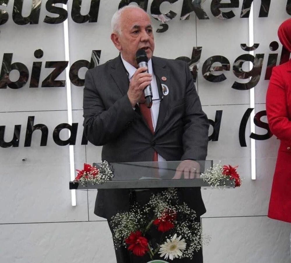 tanju özcan