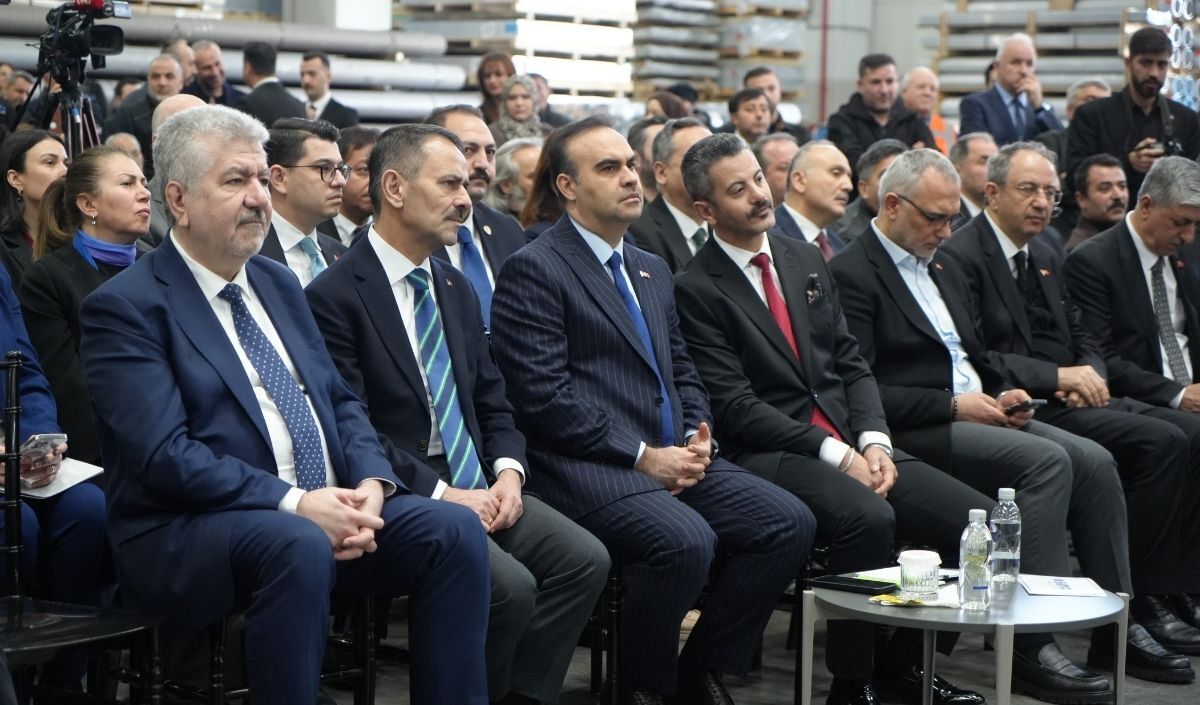 Bakan Kacır Türkiye'ye 1 Milyar Dolar Finansman Kazandırdık (3)