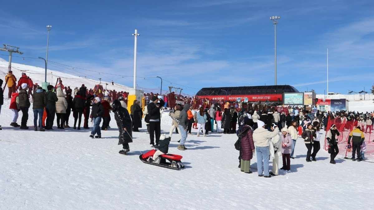 Erciyes Bahara Kafa Tutuyor! Pistler Yeşil Işık Yaktı (7)