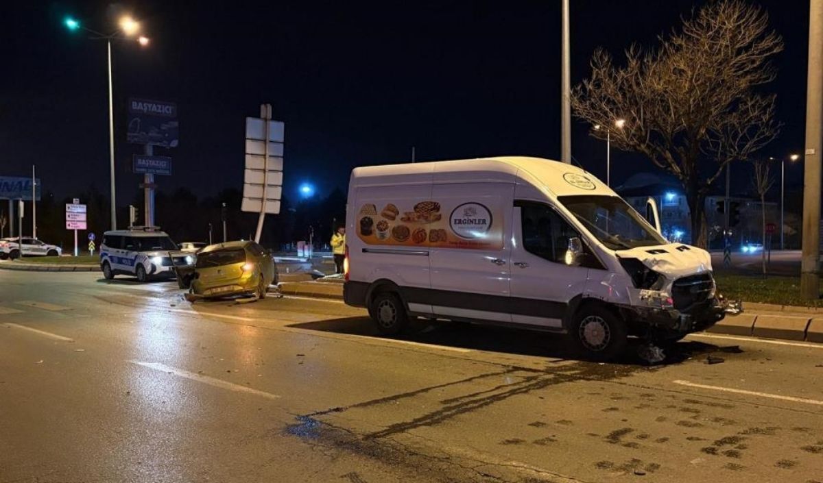 Erkilette Trafik Kazası (1)