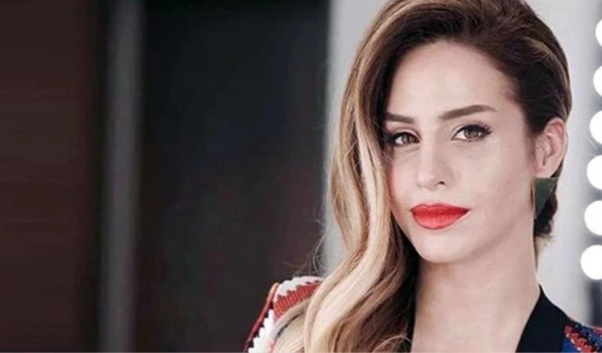 büşra pekin