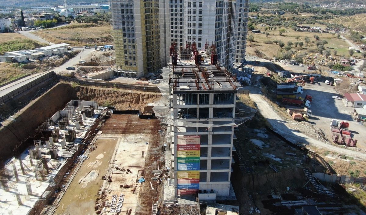 İzbeton Soruşturmasında 9 Şüpheli Adliyede (2)