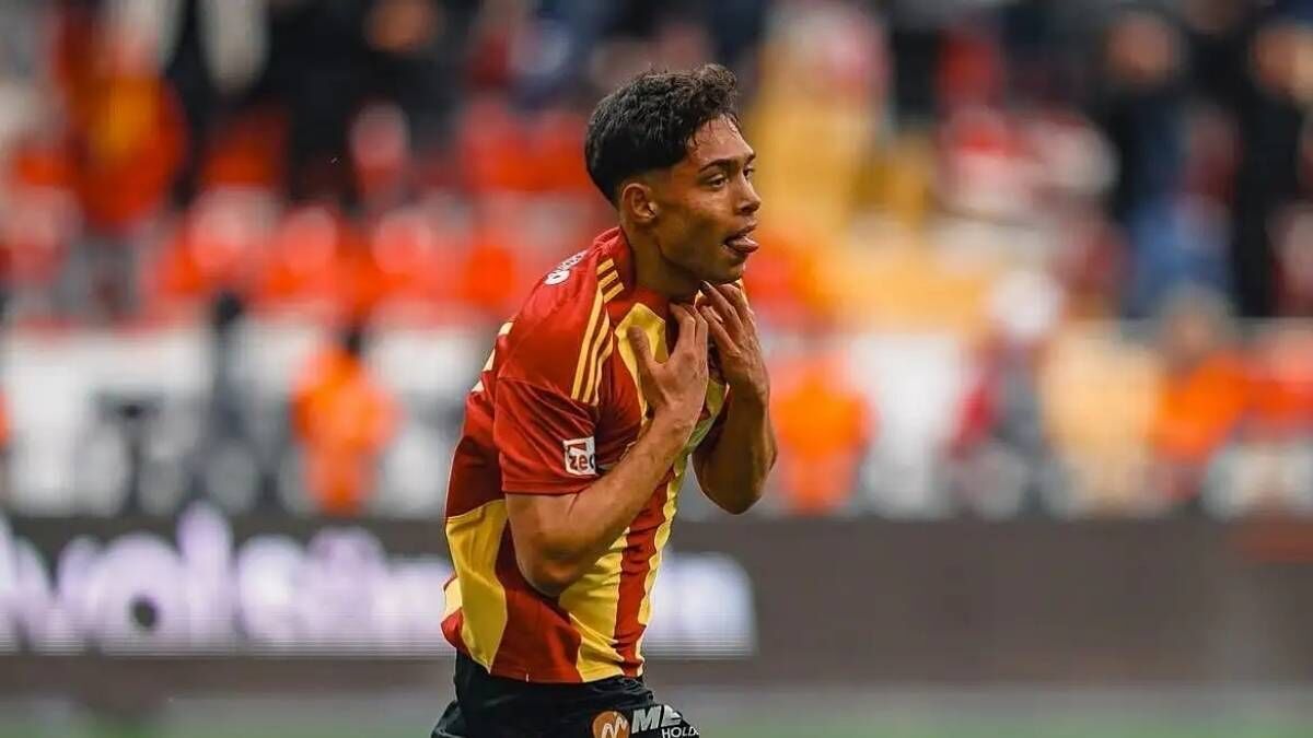 Kayserispor Fenerbahçe Maçı Öncesi Talha Sarıarslana Döndü (4)