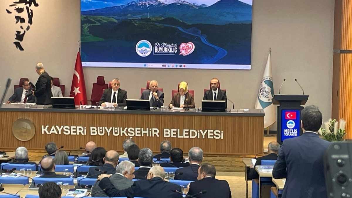 Kbb Meclis Tartışması (3)