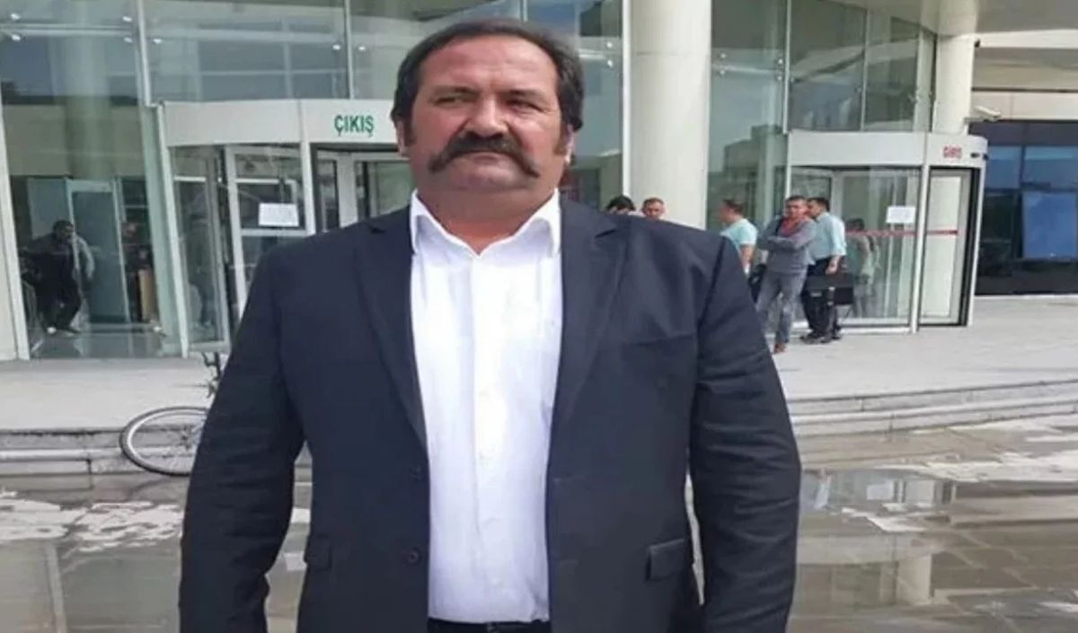 Vedat Ali Özışık (2)